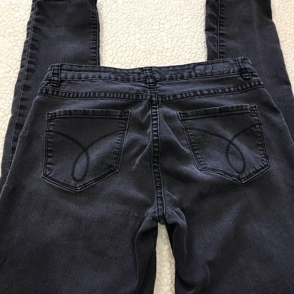 Calvin Klein CK Stretch Legging Denim Black Jeans
7 / 8 Medium
Extreme Puckering - Picture 4 of 12